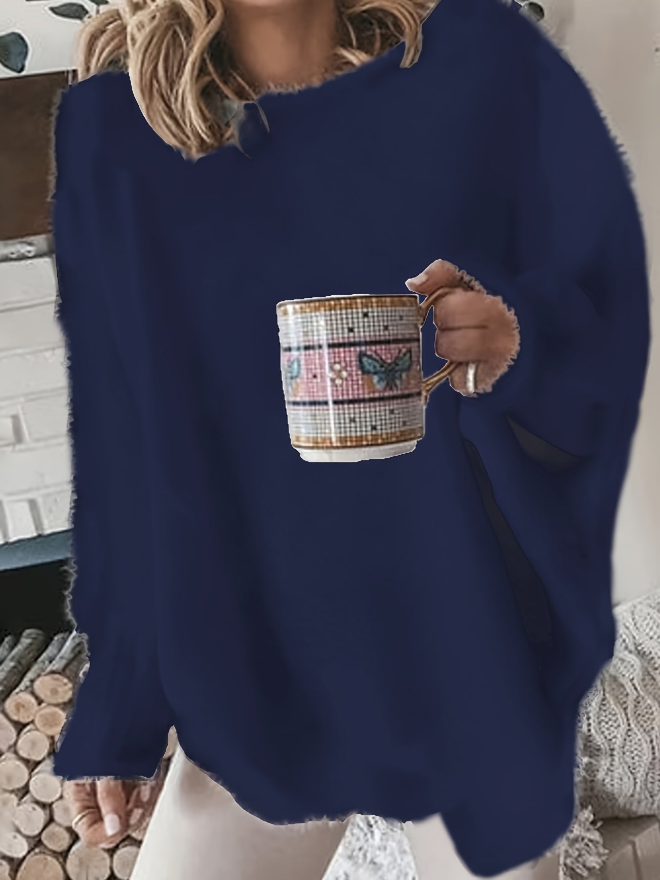 Cozy Plus Size Sweater - Soft Fleece, Round Neck, Long Sleeve - Versatile Winter Essential for Women