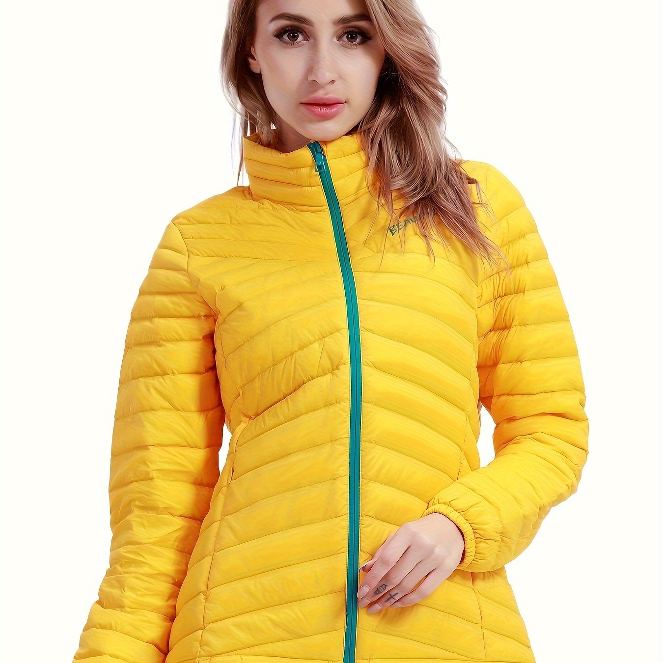 Womens Stylish Letter Embroidered Winter Jacket - Warm Thermal Insulation, Elastic Cuffs, Full Zip, Packable Down Coat for Ultimate Comfort and Convenience