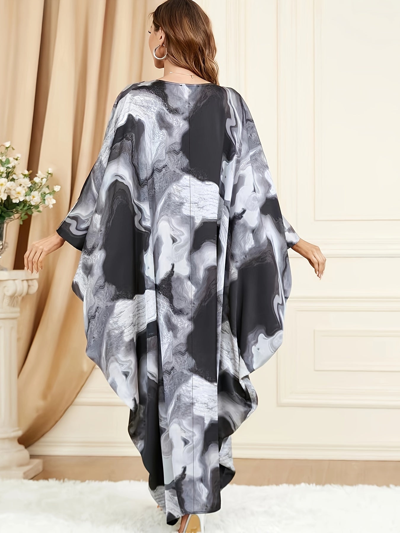 Vibrant Ramadan Kaftan Maxi Dress - Abstract Print with Comfortable Crew Neck & Batwing Sleeves - Timeless Elegance for Womens Fashion