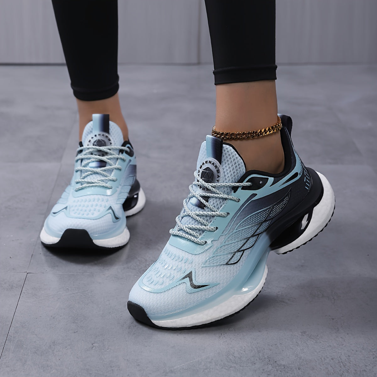 Lightweight Mesh Low Top Round Toe Sports Shoes - Breathable, Comfortable, and Casual Lace Up Sneakers for Outdoor Activities - Spring All-Season Wear