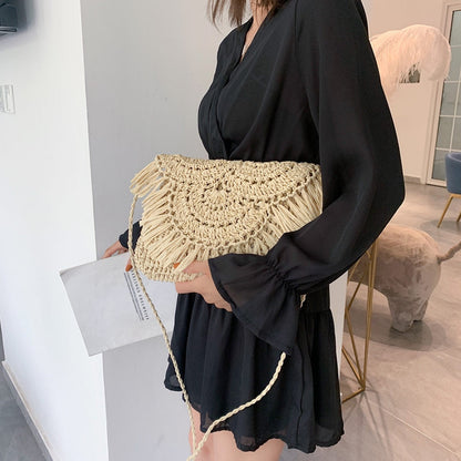 eybag Bohemian Hollow Tassel Rattan Women Shoulder Bags Wicker Woven Crossbody Bags Summer Beach Straw Bag Lady Clutches Female Purses