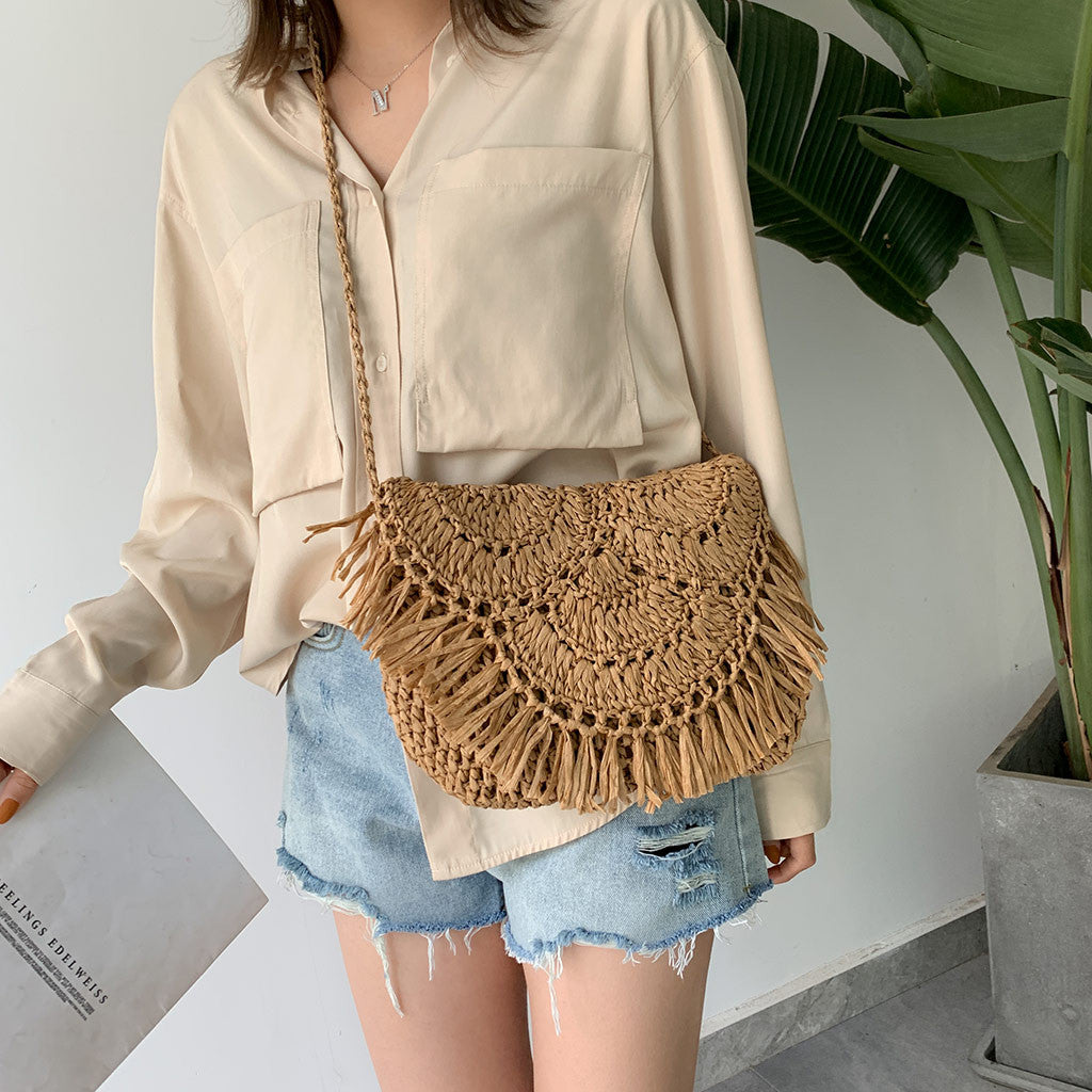 eybag Bohemian Hollow Tassel Rattan Women Shoulder Bags Wicker Woven Crossbody Bags Summer Beach Straw Bag Lady Clutches Female Purses