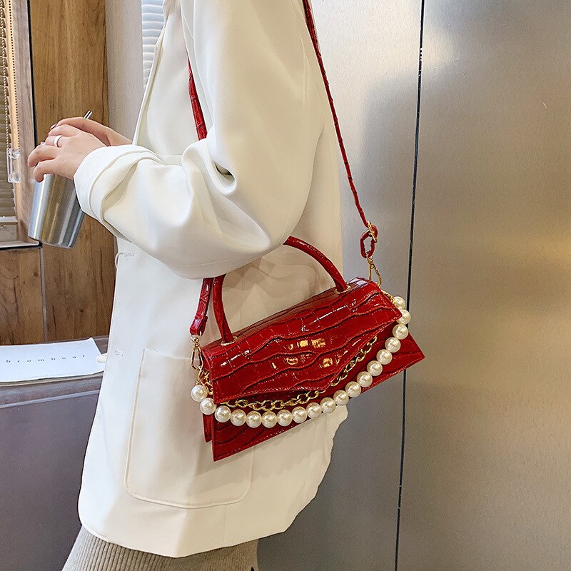 eybag Small Retro Crossbody Bag For Women 2021 PU Leather Party Purse and Handbag Female Totes Bag with Pearl Chain ZD2103