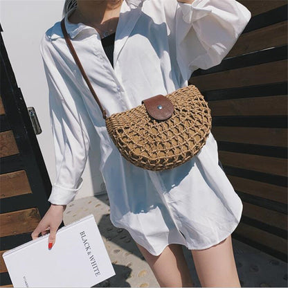 eybag Casual Half Moon Women Straw Rattan Shoulder Bags Wicker Woven Lady Hollow Crossbody Bag Summer Beach Travel Small Handbag Purse