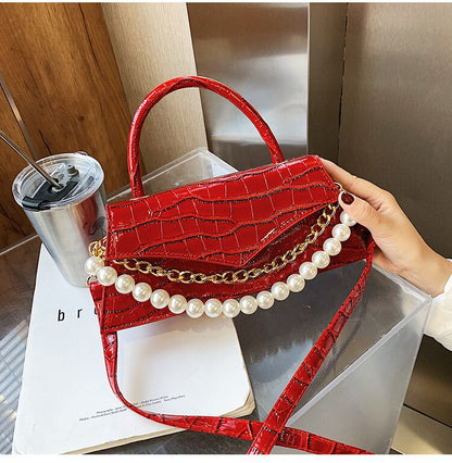 eybag Small Retro Crossbody Bag For Women 2021 PU Leather Party Purse and Handbag Female Totes Bag with Pearl Chain ZD2103