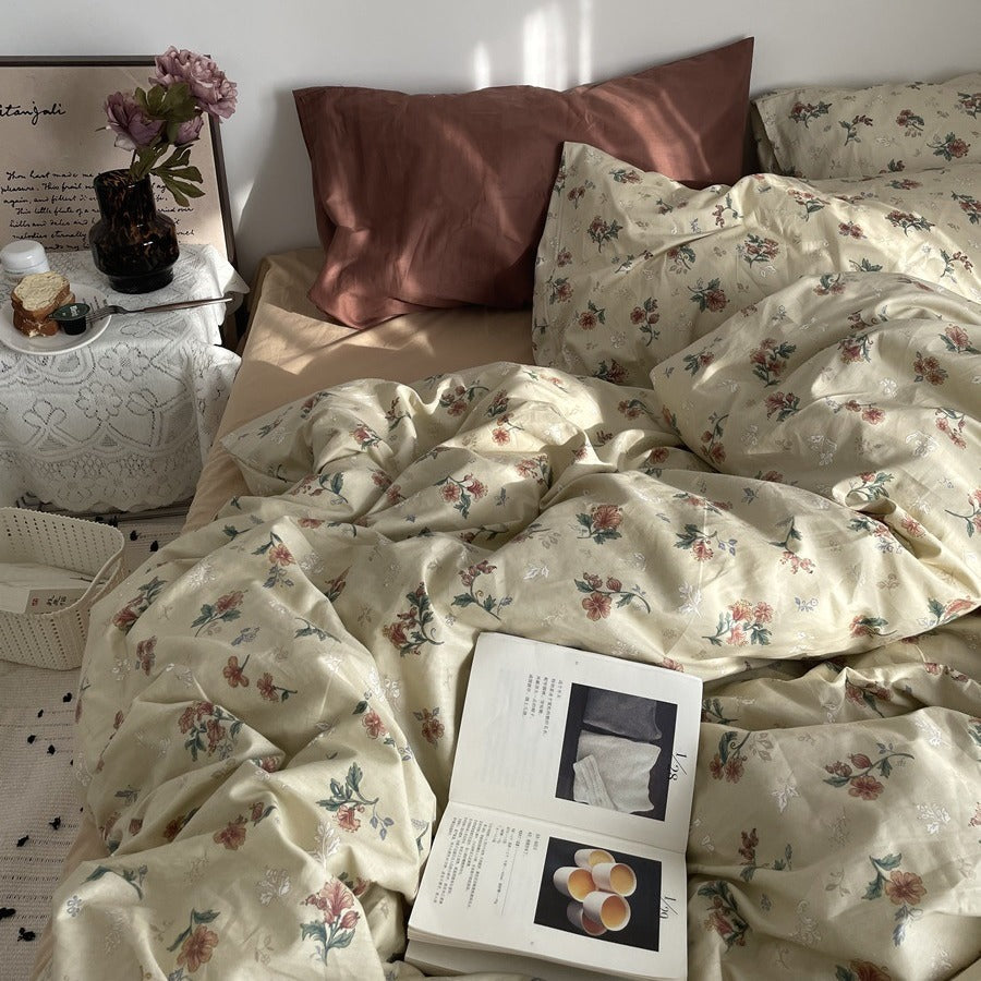 Buy bedroom inspirations INS Vintage Floral Cotton Cotton Bedding Four-Piece Bed Sheet Quilt Cover Quilt Cover Bed Cover Three-Piece Set