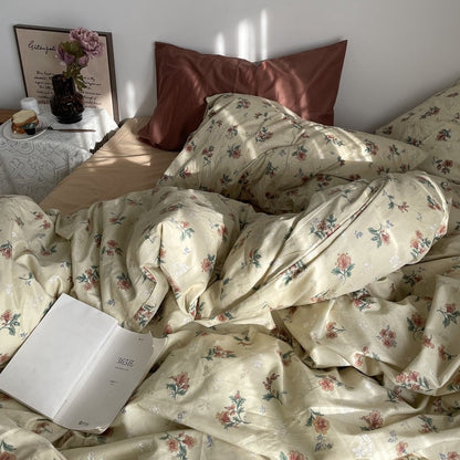 Buy bedroom inspirations INS Vintage Floral Cotton Cotton Bedding Four-Piece Bed Sheet Quilt Cover Quilt Cover Bed Cover Three-Piece Set