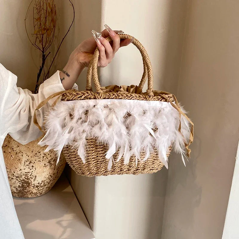 eybag Hot Selling Feather Rattan Woven Drawstring Women's Handbag 2024 Summer Fashion New Product Beach Vacation Niche Design