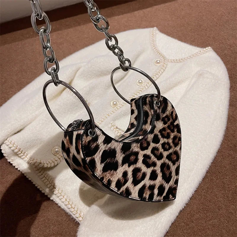 eybag Designer Thick Chain Handbags Women Luxury Ladies Heart Shaped Shoulder Bag Cute Female Clutch Purse Fashion Love Underarm Bag