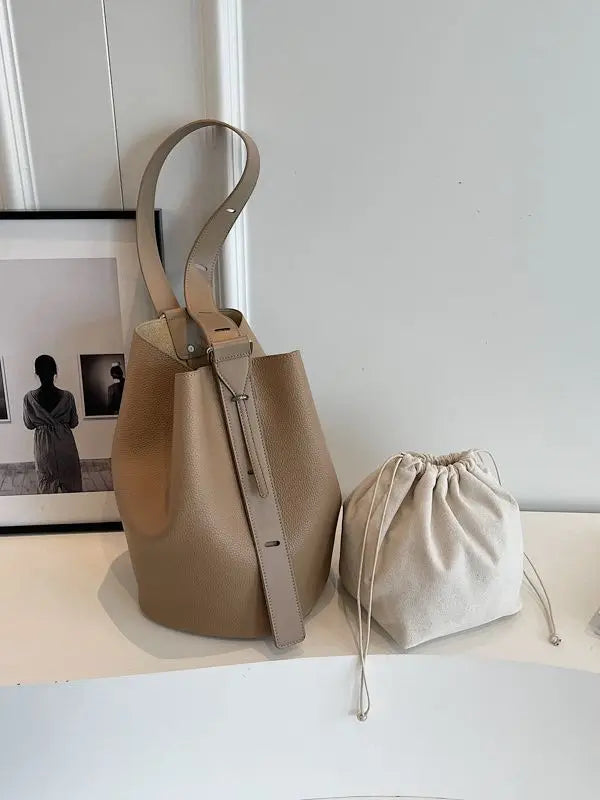 eybag Soft Cowhide Minimalism Women Bucket Bag Elegant French Style Lady Large Tote Bag Luxury Thick Leather Bag