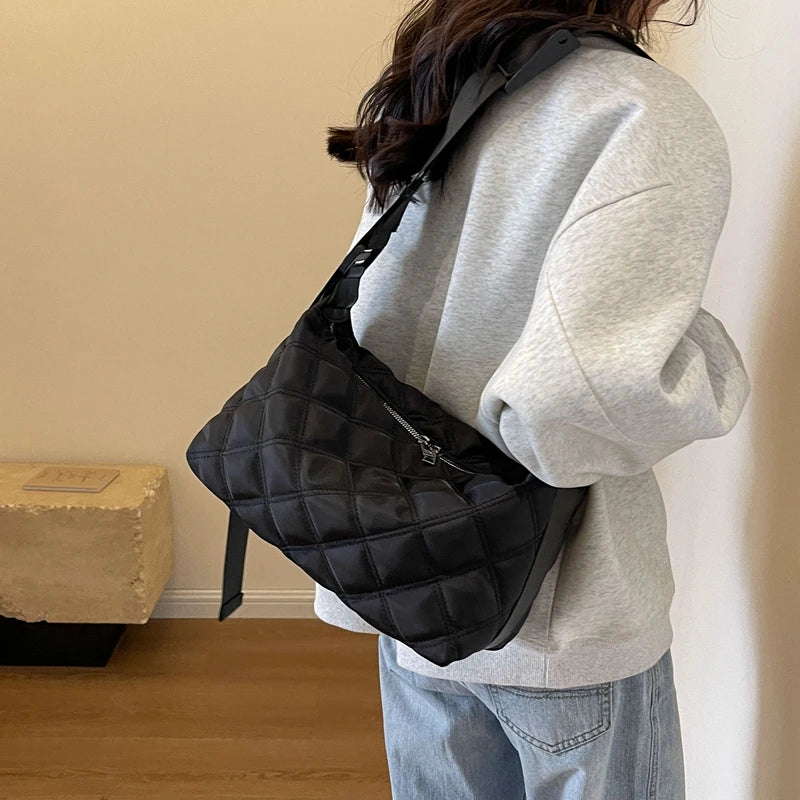 eybag Women's Crossbody Hobo Bags Large Capacity Casual Shoulder Bags Fluffy Canvas Black Hobos Female Travel School Messenger Bag