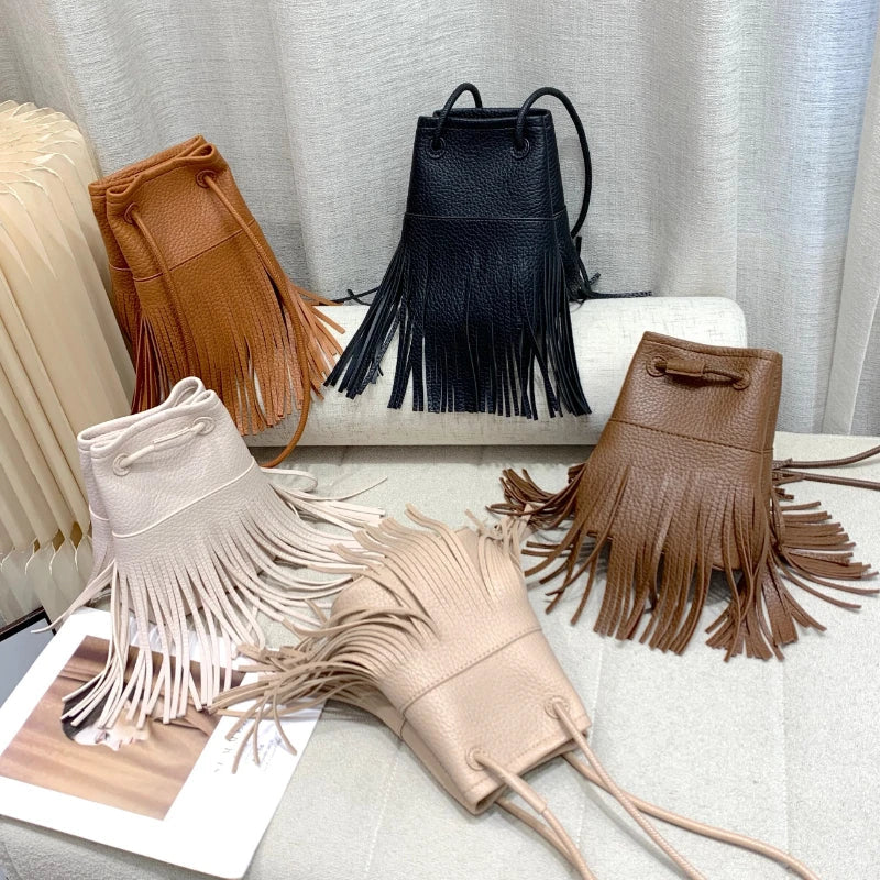 eybag Fashion Tassels Women Crossbody Bags Small Bucket Shoulder Bag for Ladies Handbg Soft PU Leather Femal Phones Messenger Bag