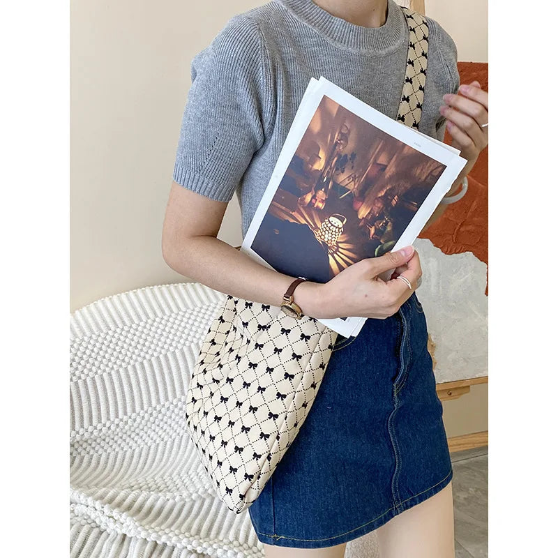 eybag 1 Piece Aesthetic Floral Tote Bag for Women Korean Fashion High Capacity Notebook Lipstick Storage Bag Portable Shoulder Bag