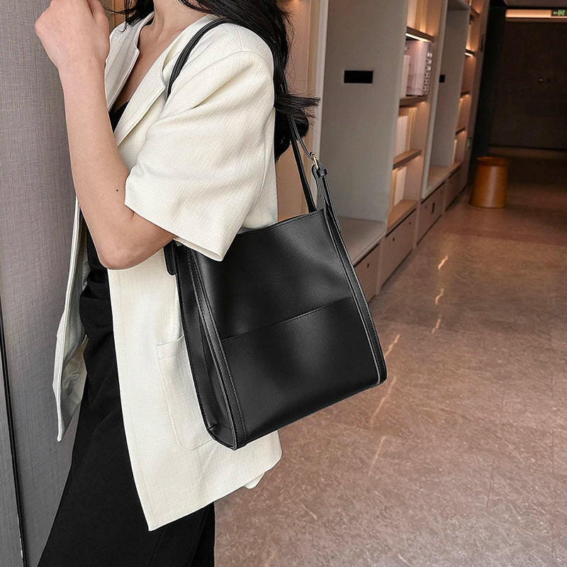 eybag 2024 New Women's Handbag High Quality PU Zipper Magnetic Buckle Large Capacity Business Casual Shoulder Bag