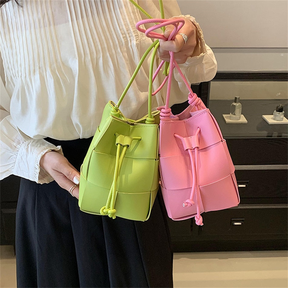 eybag Fashion Weave Small Soft PU Leather Bucket Bags for Women Designer Shoulder Crossbody Bag Luxury Ladise Purses and Handbags