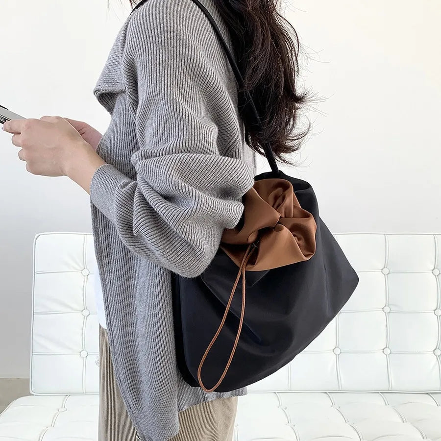 Lkblock Fashion Designer Women Shoulder Bag Casual Drawstring Bags for Women Nylon Handbags Brands Large Bucket Bag Female Commuter Bags