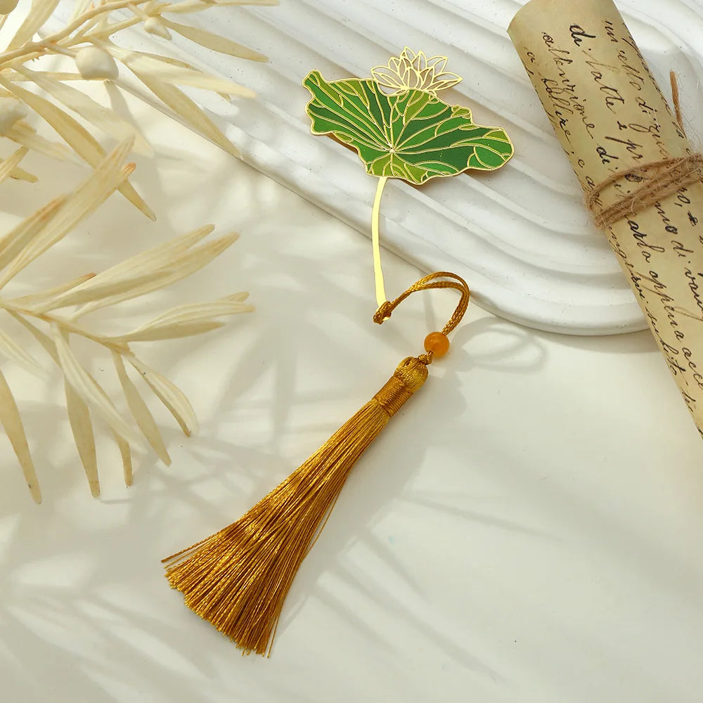 eybag Exquisite Leaf Shape Metal Bookmarks With Tassel Creative Ginkgo Lotus Leaves Book Mark Student Stationery Reading Supplies Gift