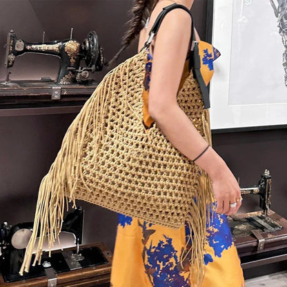 eybag Rope Tassel Crochet Shoulder Bag Luxury Hollow Knitting Women Designer Handbags Handmade Woven Tote Bohemian Travel Beach Bags