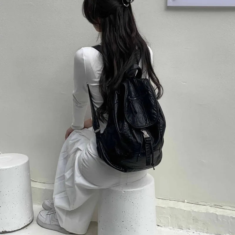 eybag Pure White Womens Backpack Vintage Leather Soft Washed American Style Backpack College Style Large Capacity New Travel Bag