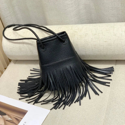 eybag Fashion Tassels Women Crossbody Bags Small Bucket Shoulder Bag for Ladies Handbg Soft PU Leather Femal Phones Messenger Bag