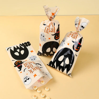 eybag 50Pcs Halloween Candy Bag Pumpkin Skull Bat Plastic Bags Happy Halloween Party Supplies Cookie Packaging Halloween Party Decors