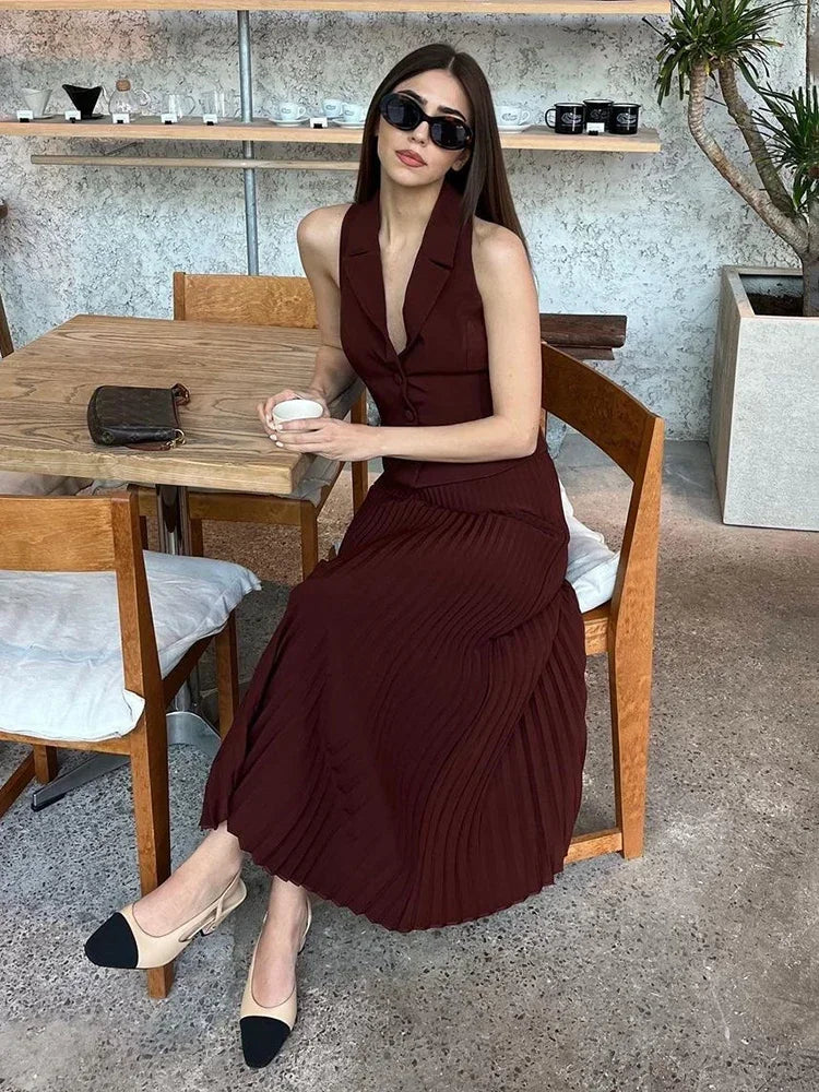 eybag Folds Long Skirt Two Pieces Set Women's Notched Sleeveless Short Vest Top High Waist Solid Maxi Skirt Fashion Sets 2024