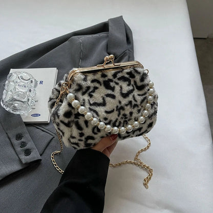 eybag Fashion Design Women's Dinner Bag Winter Plush Leopard Clutch Bag Chain Metal Clip one-shoulder Crossbody bag