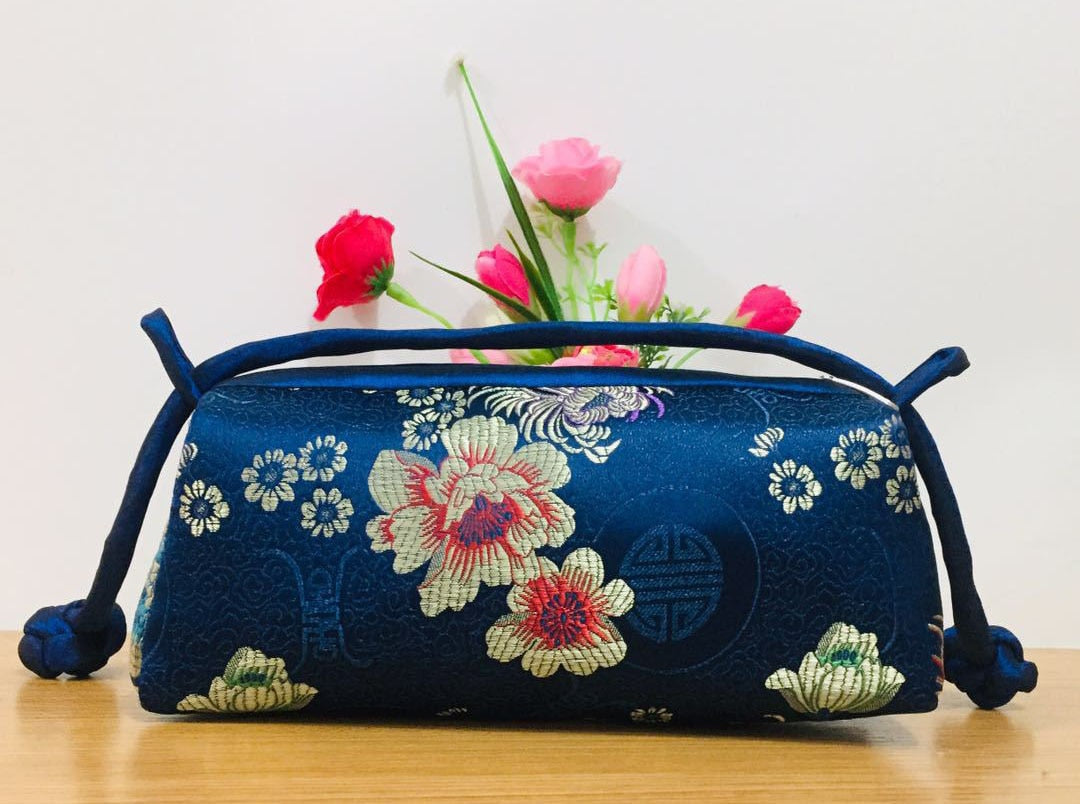 eybag Fashion Luxury Chinese Style Silk Bag Women Handbag  Japanese Hand Embroidery Totes Cheongsam Female Cosplay Bags Clutch