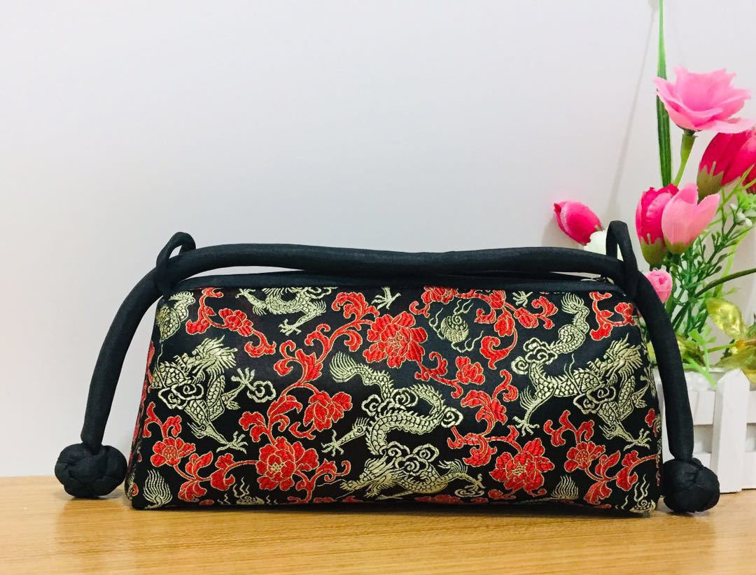 eybag Fashion Luxury Chinese Style Silk Bag Women Handbag  Japanese Hand Embroidery Totes Cheongsam Female Cosplay Bags Clutch