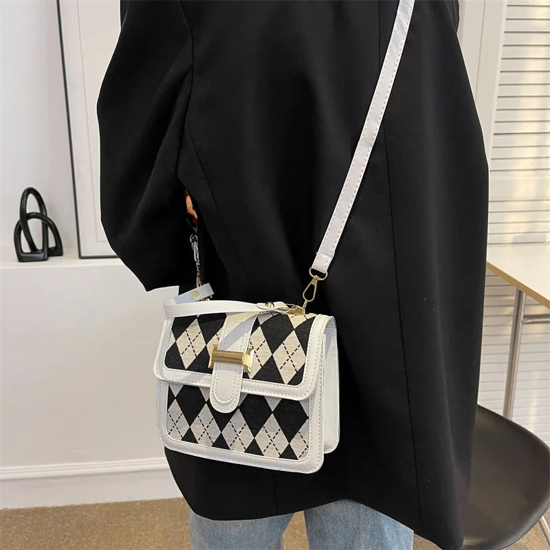 eybag New Retro Plaid Small Square Bags Fashionable Shoulder Handbags Ins Checkered Crossbody Bags Fashionable Portable