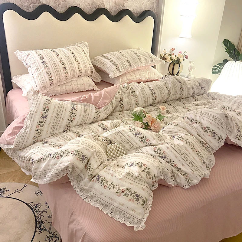 -Vintage Countryside Floral Lace Ruffles Duvet Cover Set, Pillowcases with Bed Sheet, Fitted Sheet, Girls Bedding Set