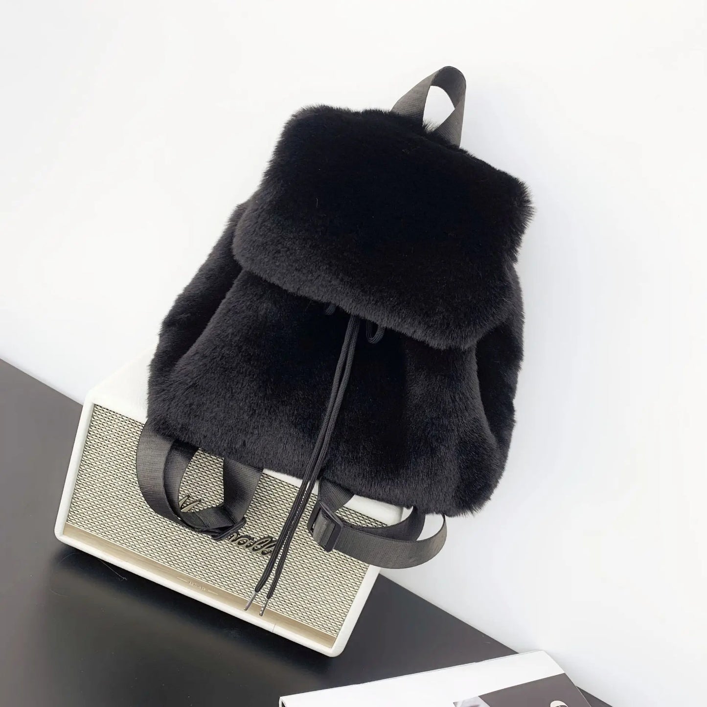 eybag Fashion Luxury Fake Fur Women's Backpack Winter Soft Plush Ladies Schoolbag Solid Color Female Furry Shoulder Bags Handbags