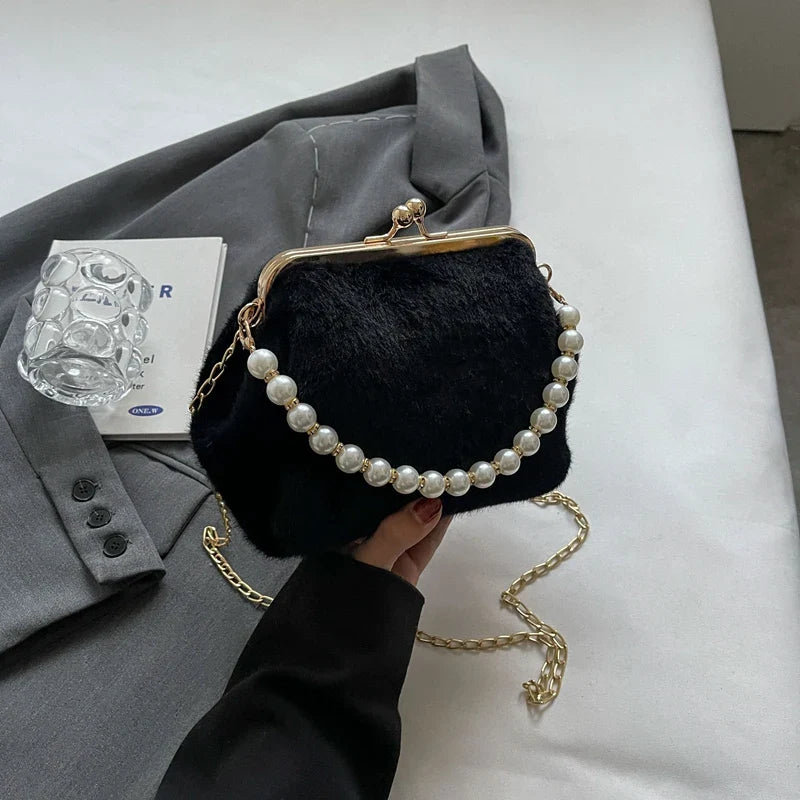 eybag Fashion Design Women's Dinner Bag Winter Plush Leopard Clutch Bag Chain Metal Clip one-shoulder Crossbody bag