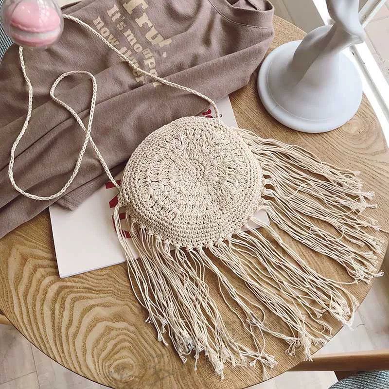 eybag Casual Half Moon Women Straw Rattan Shoulder Bags Wicker Woven Lady Hollow Crossbody Bag Summer Beach Travel Small Handbag Purse