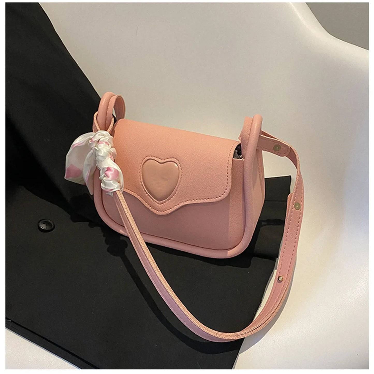 Waterproof,Lightweight,Business Casual Women's Mini Shoulder Bag With Pendant Solid Heart Clasp Lock Pebbled Women's Bag For Teen Girls Women College Students