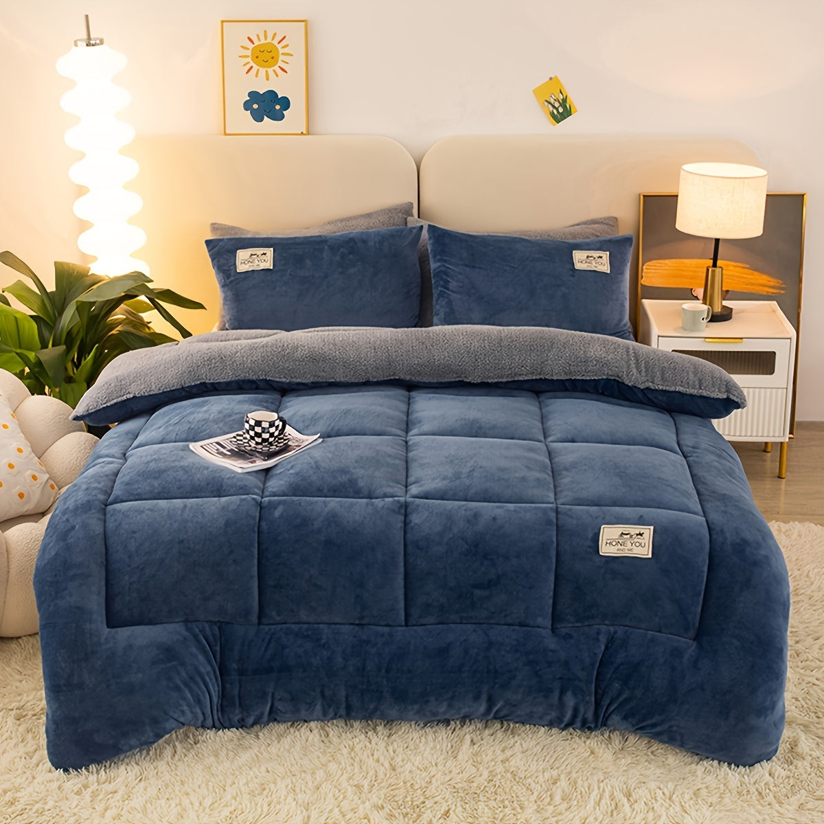 1pc Velvet Sherpa Comforter Insert - All Season Bread Grid Quilted Ultra Soft Breathable Comforter, Machine Washable Bedroom Warm Autumn And Winter Comforter