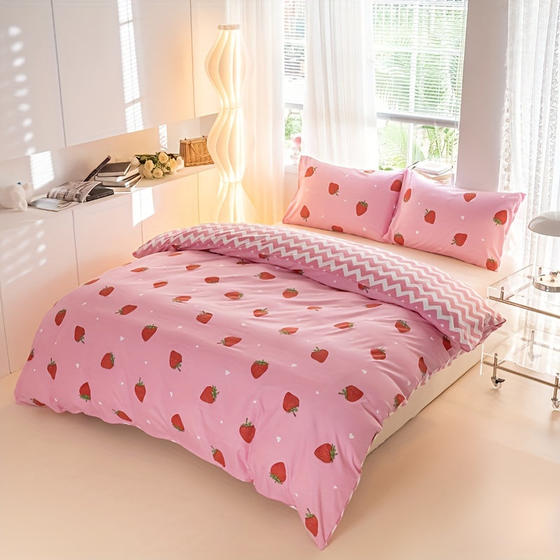 3pcs Strawberry Print Duvet Cover Set - Soft, Breathable Polyester Bedding With Zip Closure For All Seasons - Includes 1 Duvet Cover & 2 Pillowcases (No Insert)