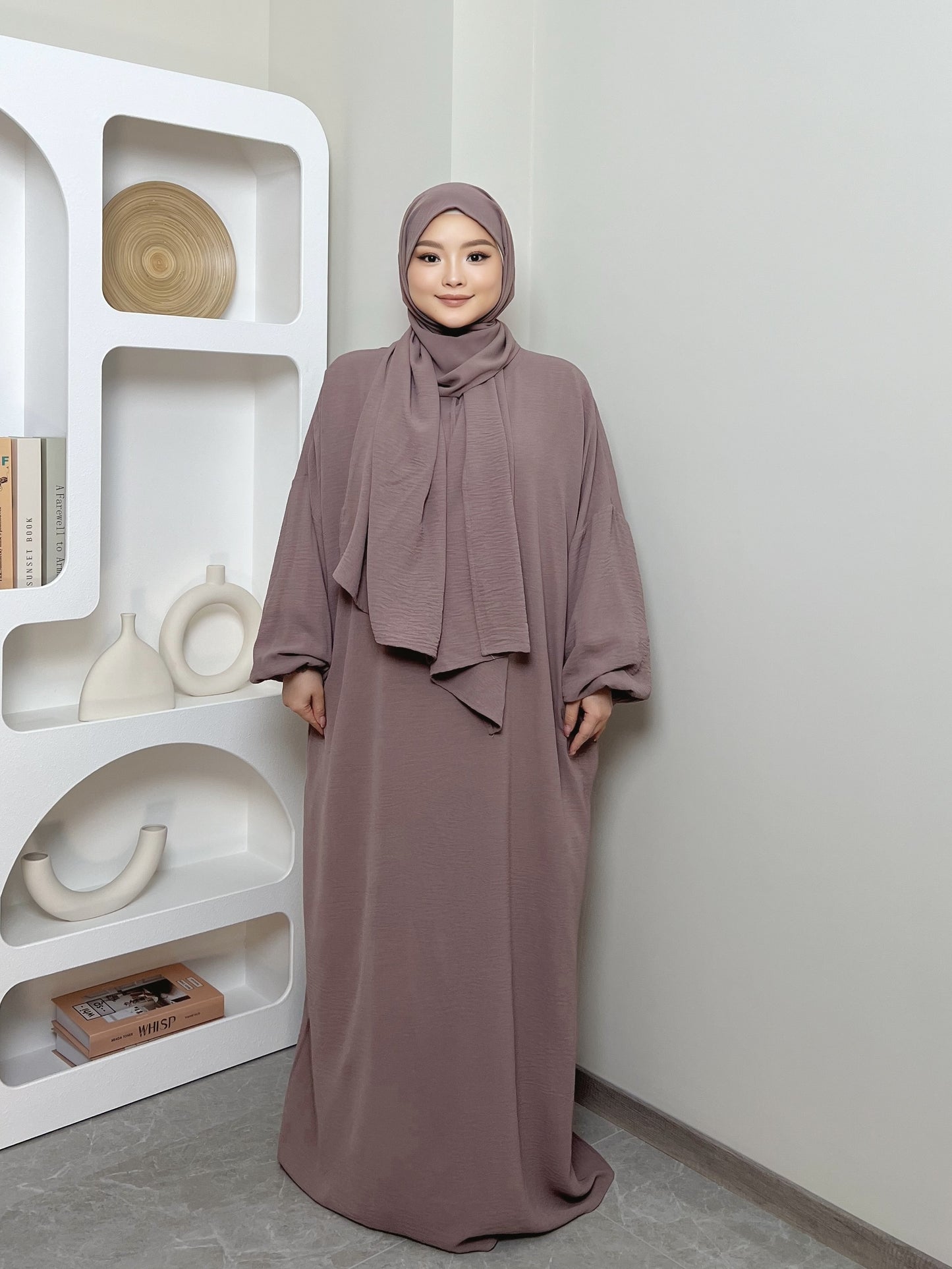 Long Sleeve Solid Color Maxi Dress - Elegant, Loose Fit, Mid-Stretch Polyester Fabric, Machine Washable, Pockets, Middle East Style - Perfect for All Seasons