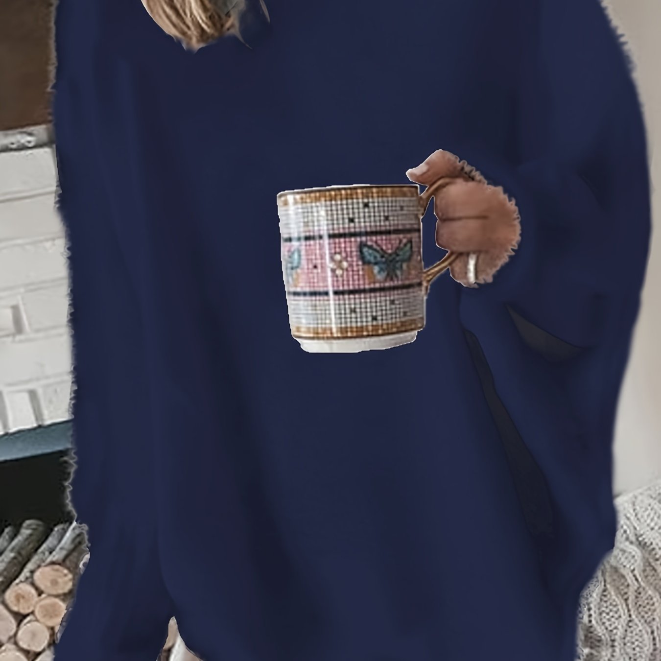 Cozy Plus Size Sweater - Soft Fleece, Round Neck, Long Sleeve - Versatile Winter Essential for Women