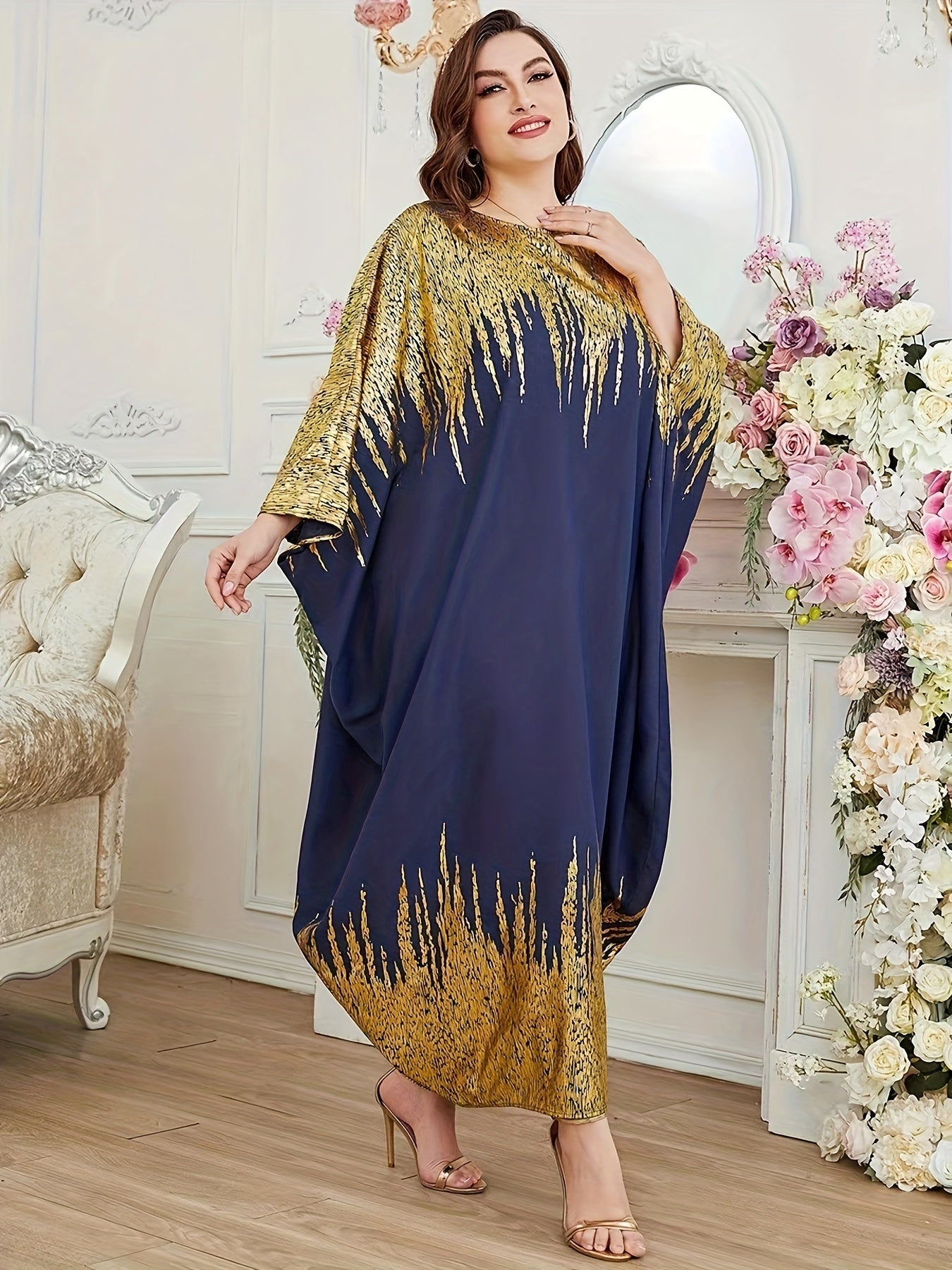 Elegant Batwing Sleeve Kaftan - Color Block Design, Flowy Maxi Dress for Women, Perfect for Ramadan